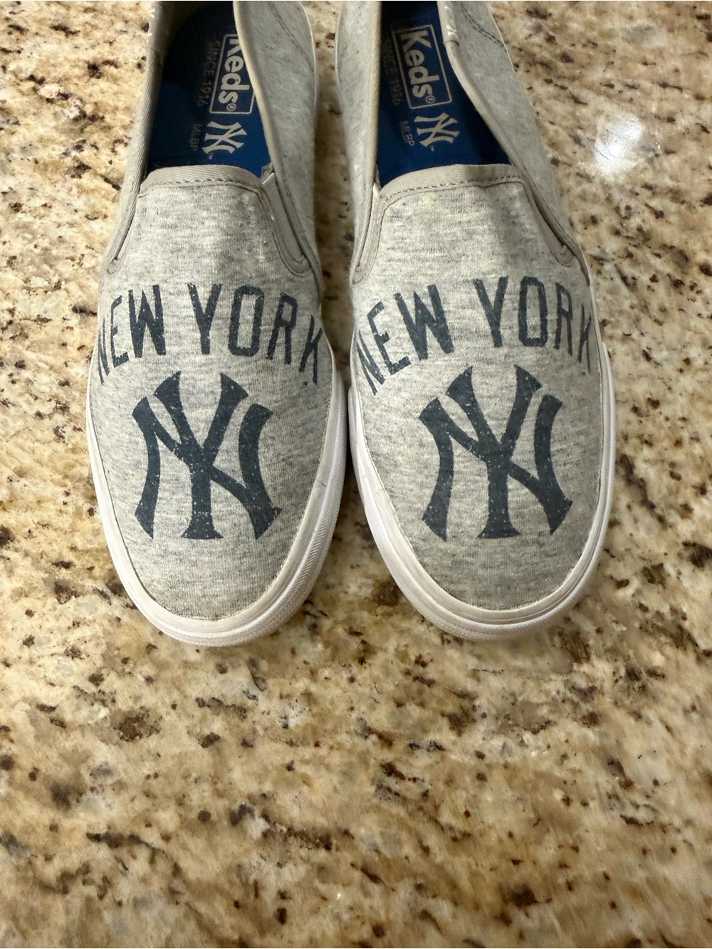Keds Double Decker New York Yankees MLB Baseball Slip On Shoes 9 - Picture 14 of 15